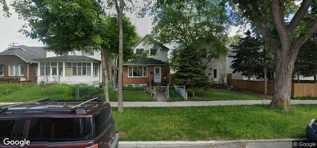 Larawan ng 397 Machray Avenue sa Winnipeg, Manitoba