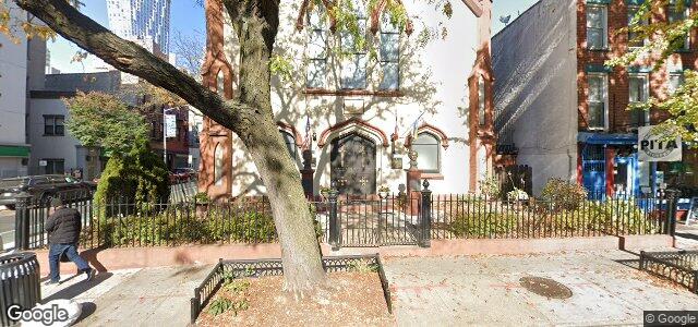 Larawan ng 403 Atlantic Avenue sa Winnipeg, Manitoba