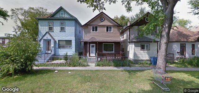 Larawan ng 408 Powers Street sa Winnipeg, Manitoba