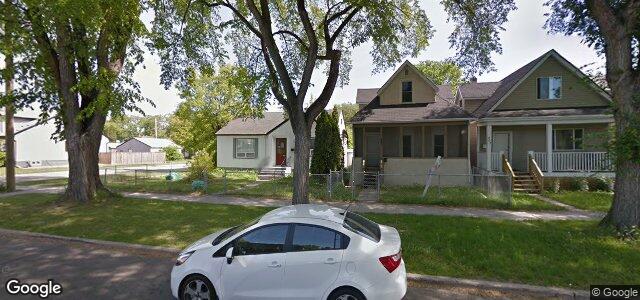 Larawan ng 411 Bannerman Avenue sa Winnipeg, Manitoba