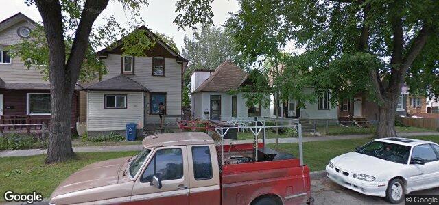 Larawan ng 412 Powers Street sa Winnipeg, Manitoba