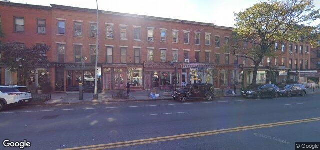 Larawan ng 414 Atlantic Avenue sa Winnipeg, Manitoba