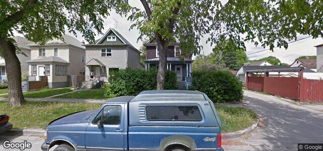 Larawan ng 427 St John'S Avenue sa Winnipeg, Manitoba