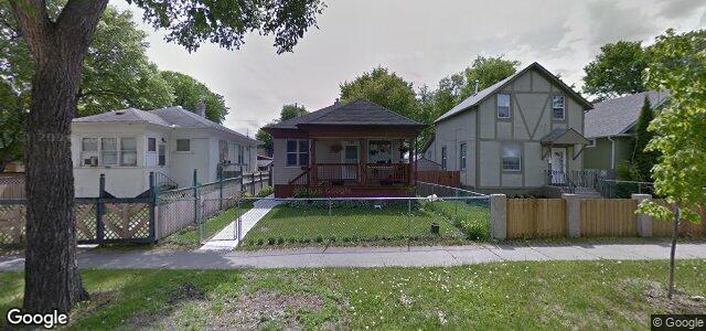 Larawan ng 428 St John'S Avenue sa Winnipeg, Manitoba