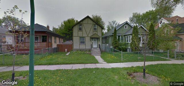 Larawan ng 430 St John'S Avenue sa Winnipeg, Manitoba