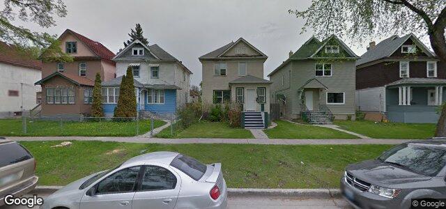 Larawan ng 431 St John'S Avenue sa Winnipeg, Manitoba