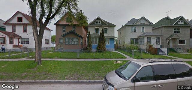 Larawan ng 435 St John'S Avenue sa Winnipeg, Manitoba