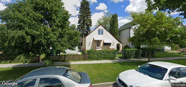 Larawan ng 439 Machray Avenue sa Winnipeg, Manitoba