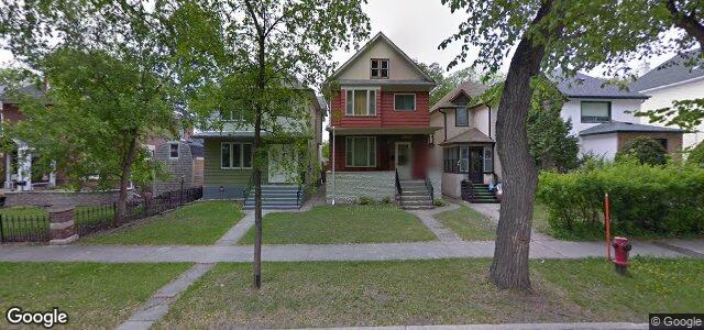 Larawan ng 44 Cathedral Avenue sa Winnipeg, Manitoba