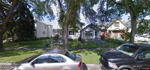 Larawan ng 445 Church Avenue sa Winnipeg, Manitoba