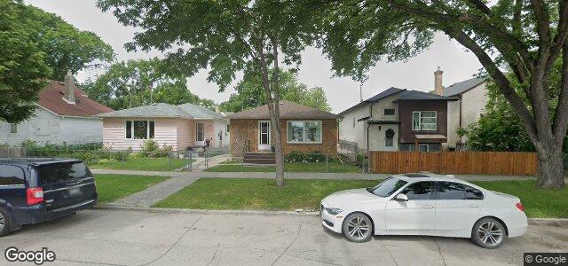 Larawan ng 446 Aikins Street sa Winnipeg, Manitoba
