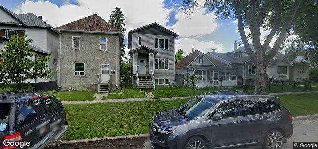 Larawan ng 447 Cathedral Avenue sa Winnipeg, Manitoba