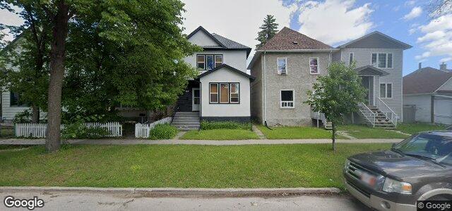 Larawan ng 451 Cathedral Avenue sa Winnipeg, Manitoba