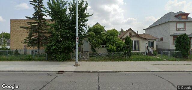 Larawan ng 451 Salter Street sa Winnipeg, Manitoba