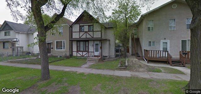 Larawan ng 452 St John'S Avenue sa Winnipeg, Manitoba