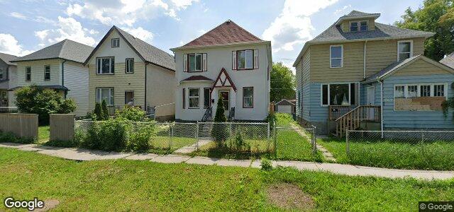 Photo of 460 Boyd Avenue in Winnipeg, Manitoba