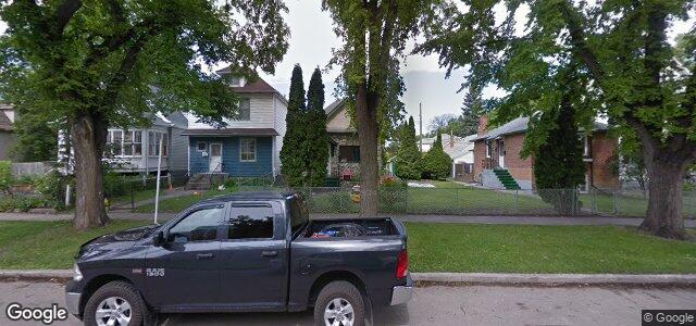 Larawan ng 484 Powers Street sa Winnipeg, Manitoba