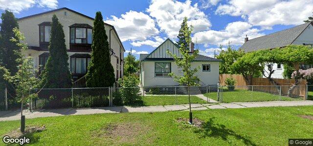 Larawan ng 486 St John'S Avenue sa Winnipeg, Manitoba