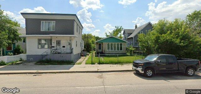 Larawan ng 490 Mountain Avenue sa Winnipeg, Manitoba