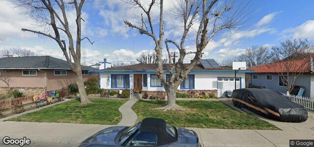 Larawan ng 504 College Avenue sa Winnipeg, Manitoba