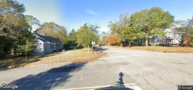 Larawan ng 510 College Avenue sa Winnipeg, Manitoba