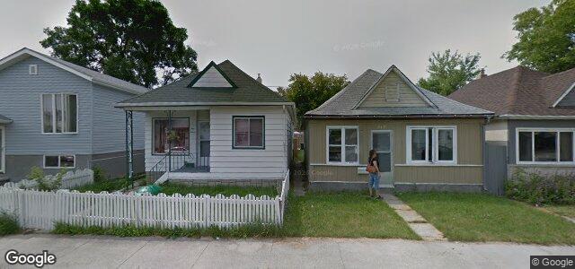 Larawan ng 514 Polson Avenue sa Winnipeg, Manitoba