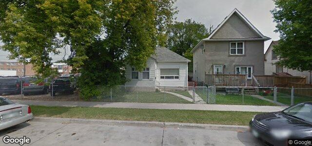 Larawan ng 521 Polson Avenue sa Winnipeg, Manitoba