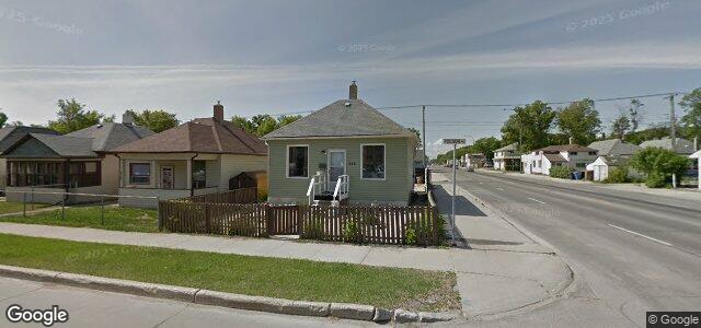 Larawan ng 528 Polson Avenue sa Winnipeg, Manitoba