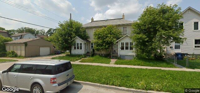 Larawan ng 544 Aikins Street sa Winnipeg, Manitoba