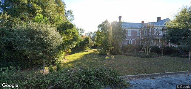 Larawan ng 559 College Avenue sa Winnipeg, Manitoba