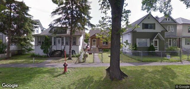 Larawan ng 562 St John'S Avenue sa Winnipeg, Manitoba