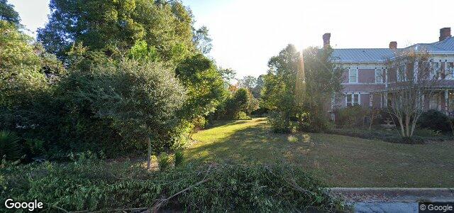 Larawan ng 569 College Avenue sa Winnipeg, Manitoba