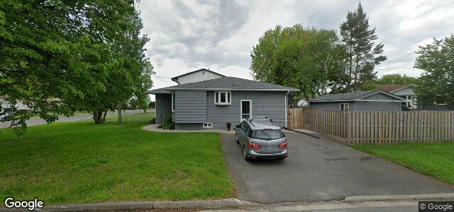 Larawan ng 573 Redwood Avenue sa Winnipeg, Manitoba