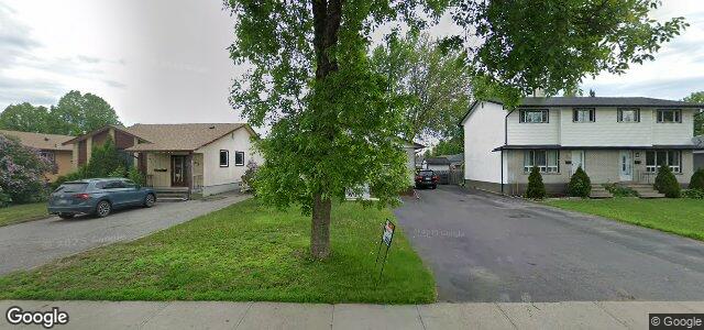 Larawan ng 581 Redwood Avenue sa Winnipeg, Manitoba