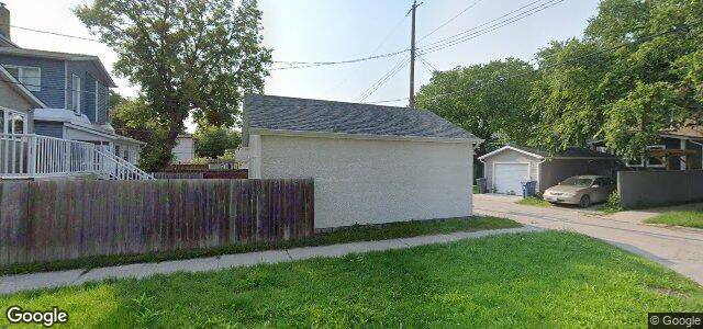 Larawan ng 66 St Cross Street sa Winnipeg, Manitoba