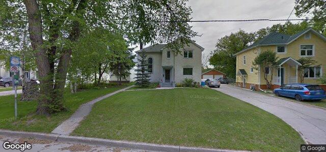Larawan ng 75 St Cross Street sa Winnipeg, Manitoba