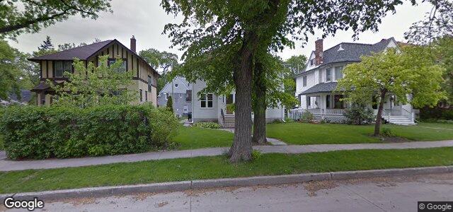 Larawan ng 76 St Cross Street sa Winnipeg, Manitoba