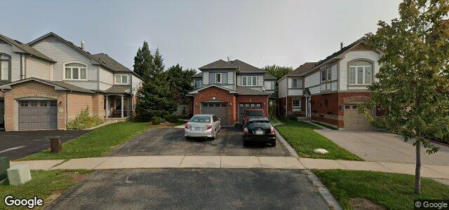 Larawan ng 8 Emslie Street sa Winnipeg, Manitoba