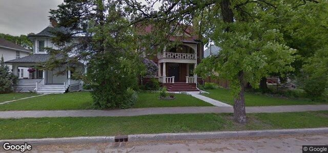 Larawan ng 82 St Cross Street sa Winnipeg, Manitoba