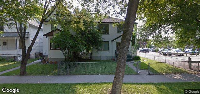 Larawan ng 243 Simcoe Street sa Winnipeg, Manitoba