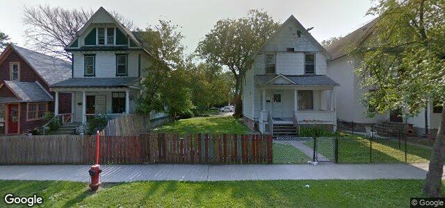 Larawan ng 249 Simcoe Street sa Winnipeg, Manitoba