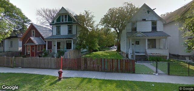 Larawan ng 251 Simcoe Street sa Winnipeg, Manitoba