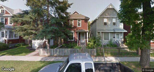 Larawan ng 270 Simcoe Street sa Winnipeg, Manitoba