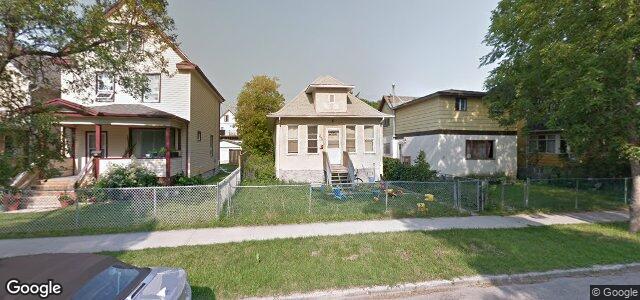 Larawan ng 290 Simcoe Street sa Winnipeg, Manitoba