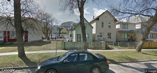 Larawan ng 294 Toronto Street sa Winnipeg, Manitoba
