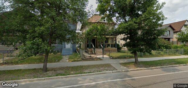Photo of 324 Maryland Street in Winnipeg, Manitoba