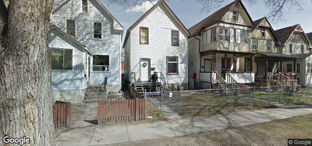 Larawan ng 327 Beverley Street sa Winnipeg, Manitoba