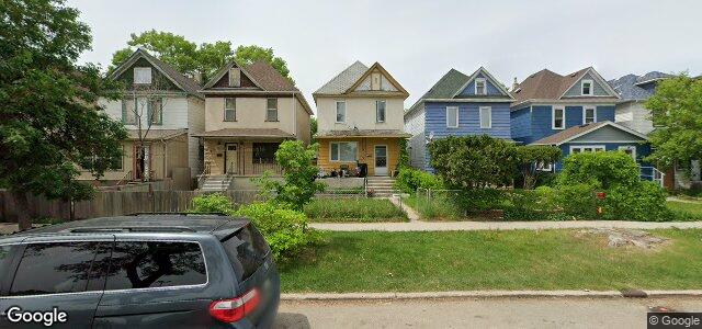 Larawan ng 334 Home Street sa Winnipeg, Manitoba