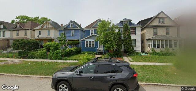Larawan ng 338 Home Street sa Winnipeg, Manitoba
