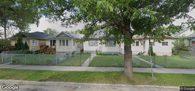 Photo of 364 Banning Street in Winnipeg, Manitoba